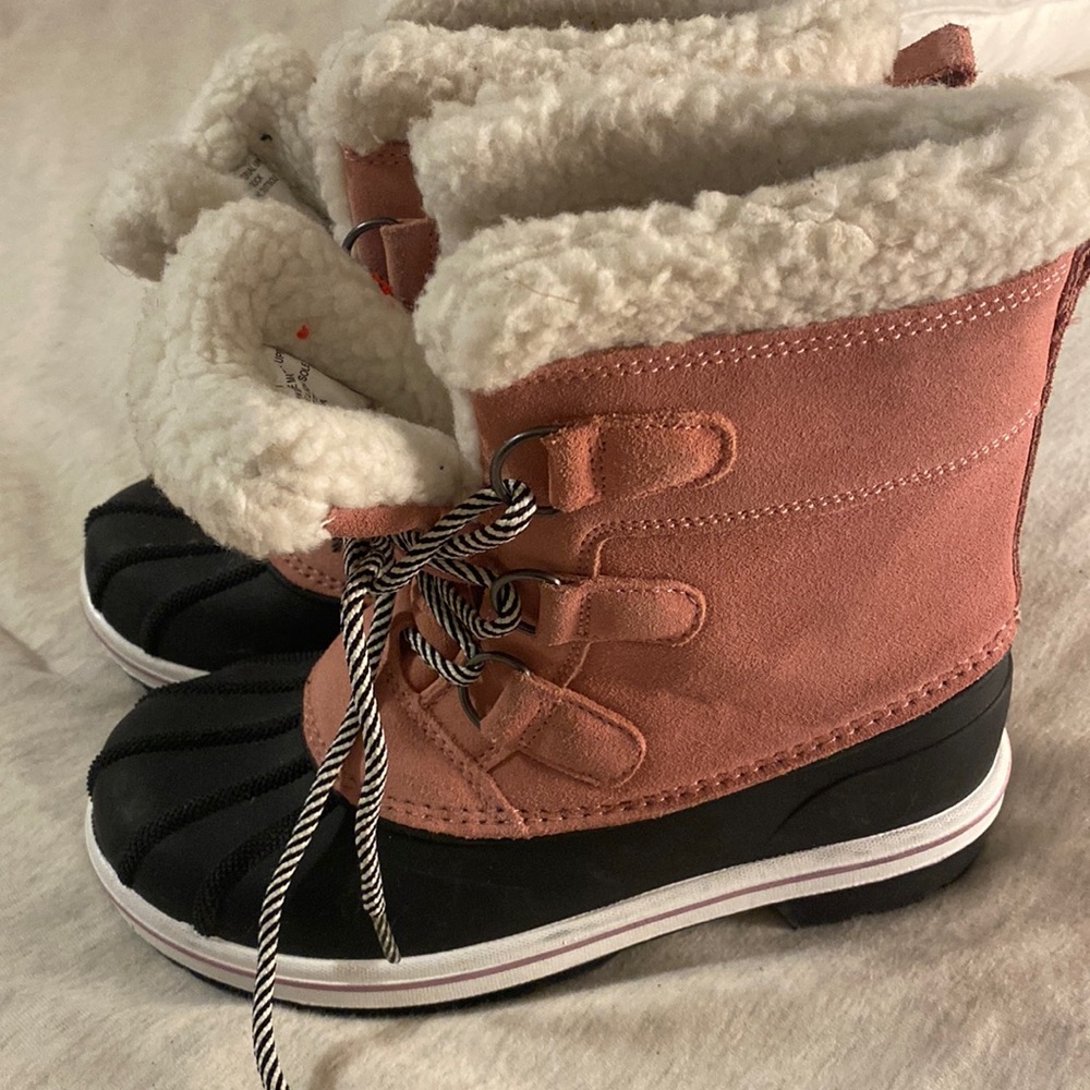 Girls duck boots